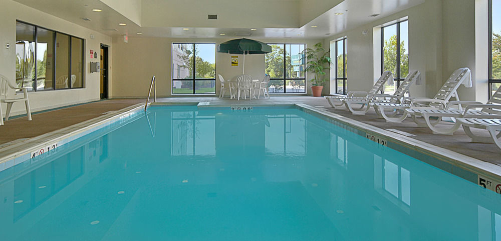 Holiday Inn Express & Suites Baltimore - BWI Airport North By Ihg Linthicum Exterior foto