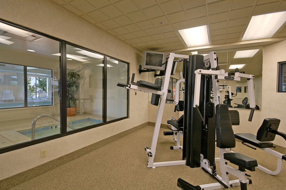 Holiday Inn Express & Suites Baltimore - BWI Airport North By Ihg Linthicum Exterior foto